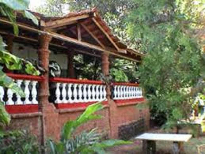 Astoria Ξενοδοχείο Parra Εξωτερικό φωτογραφία